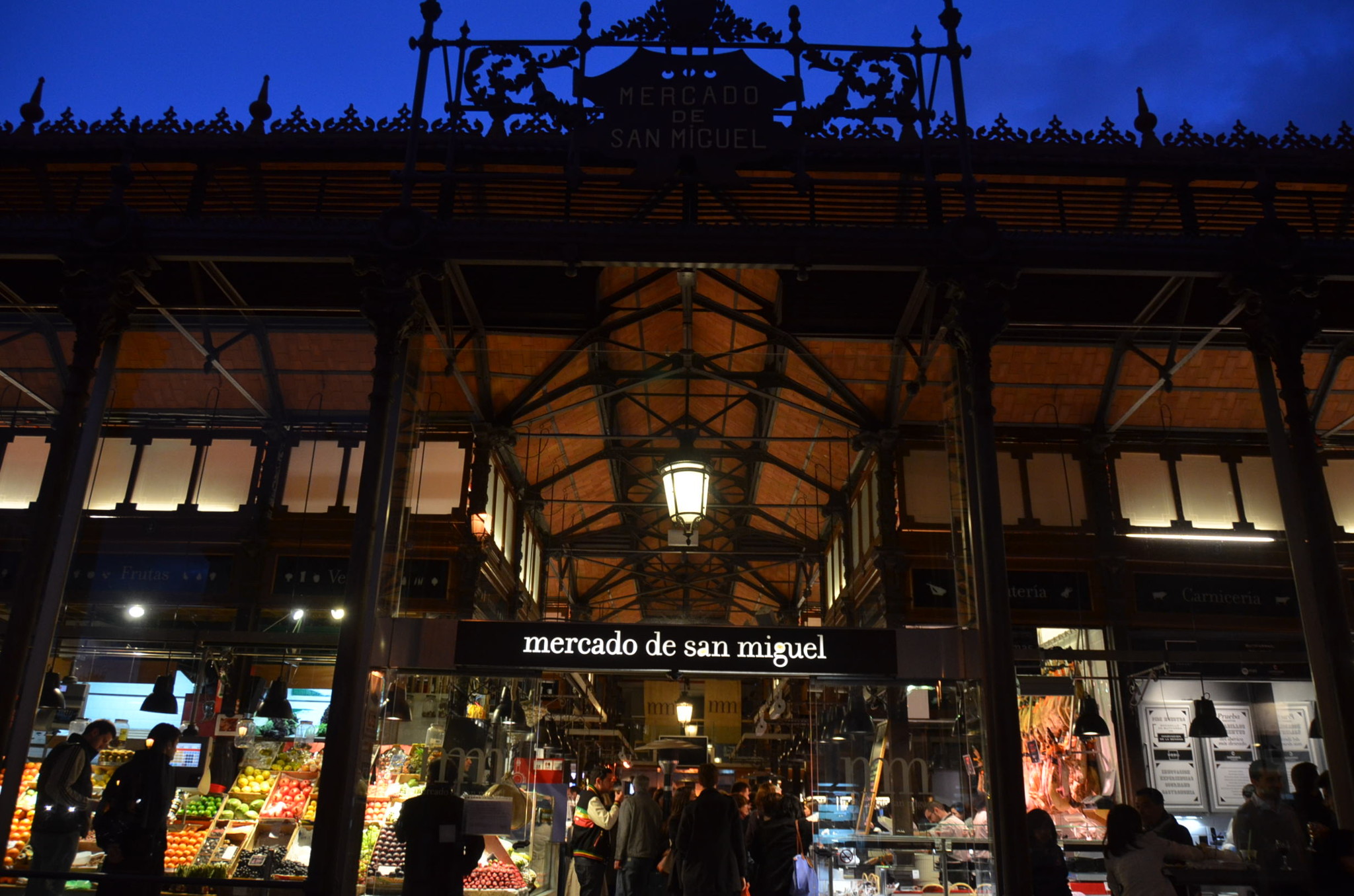 サン・ミゲル市場、超近代的