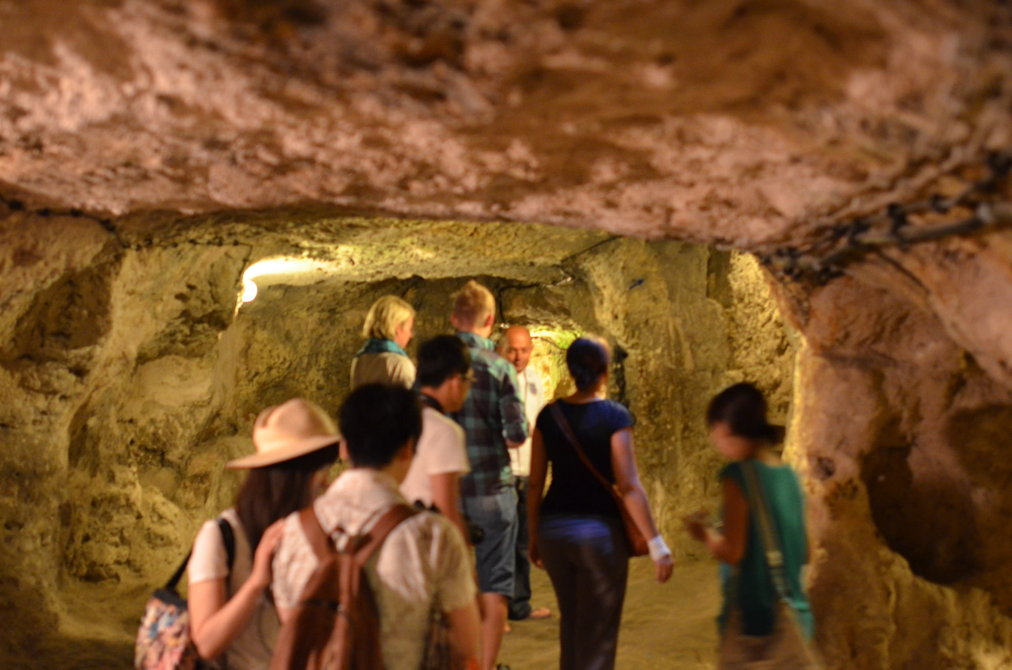 デリンクユ地下都市、広いところは広い