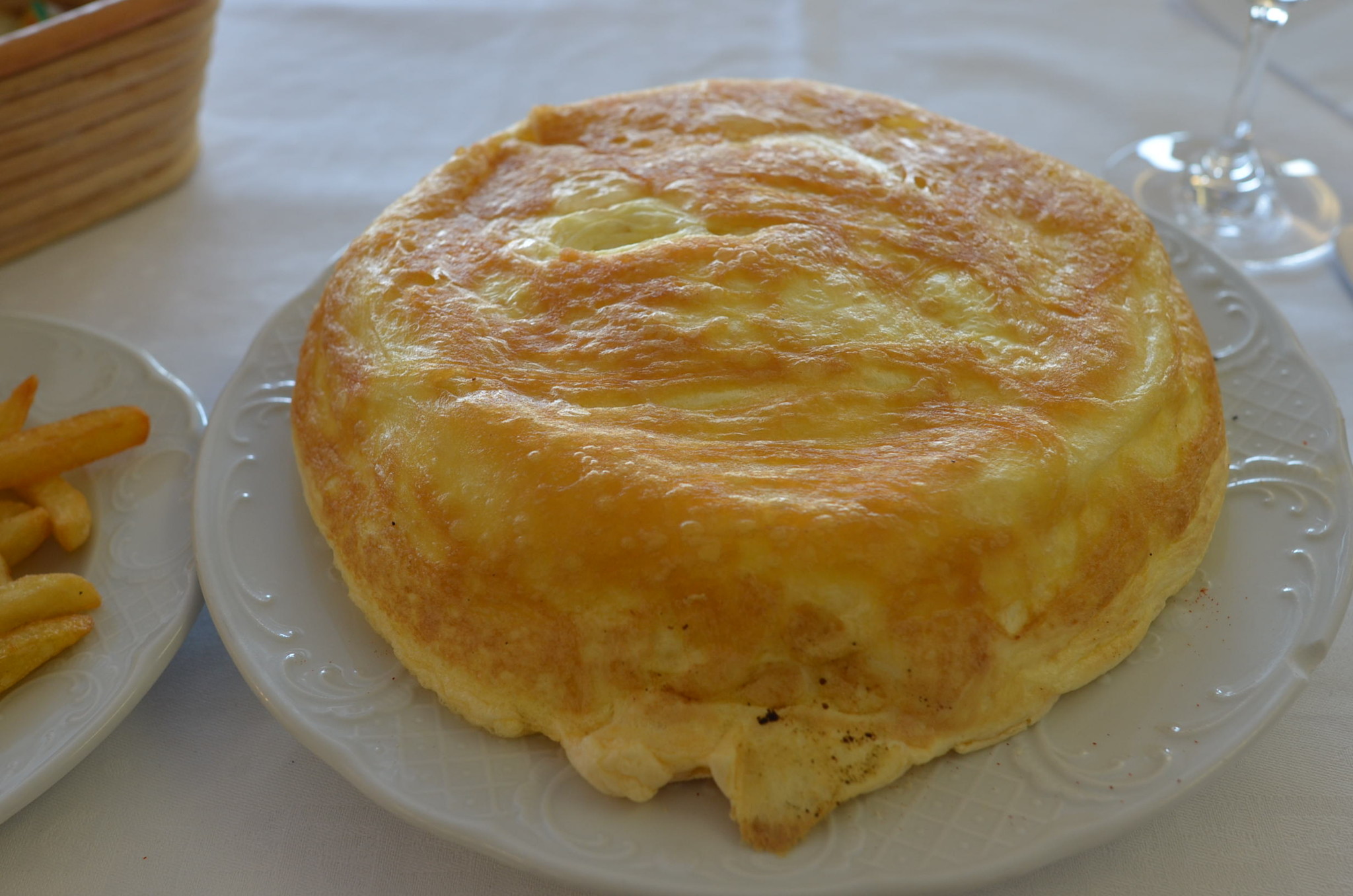 モン・サン・ミシェル名物のオムレツ