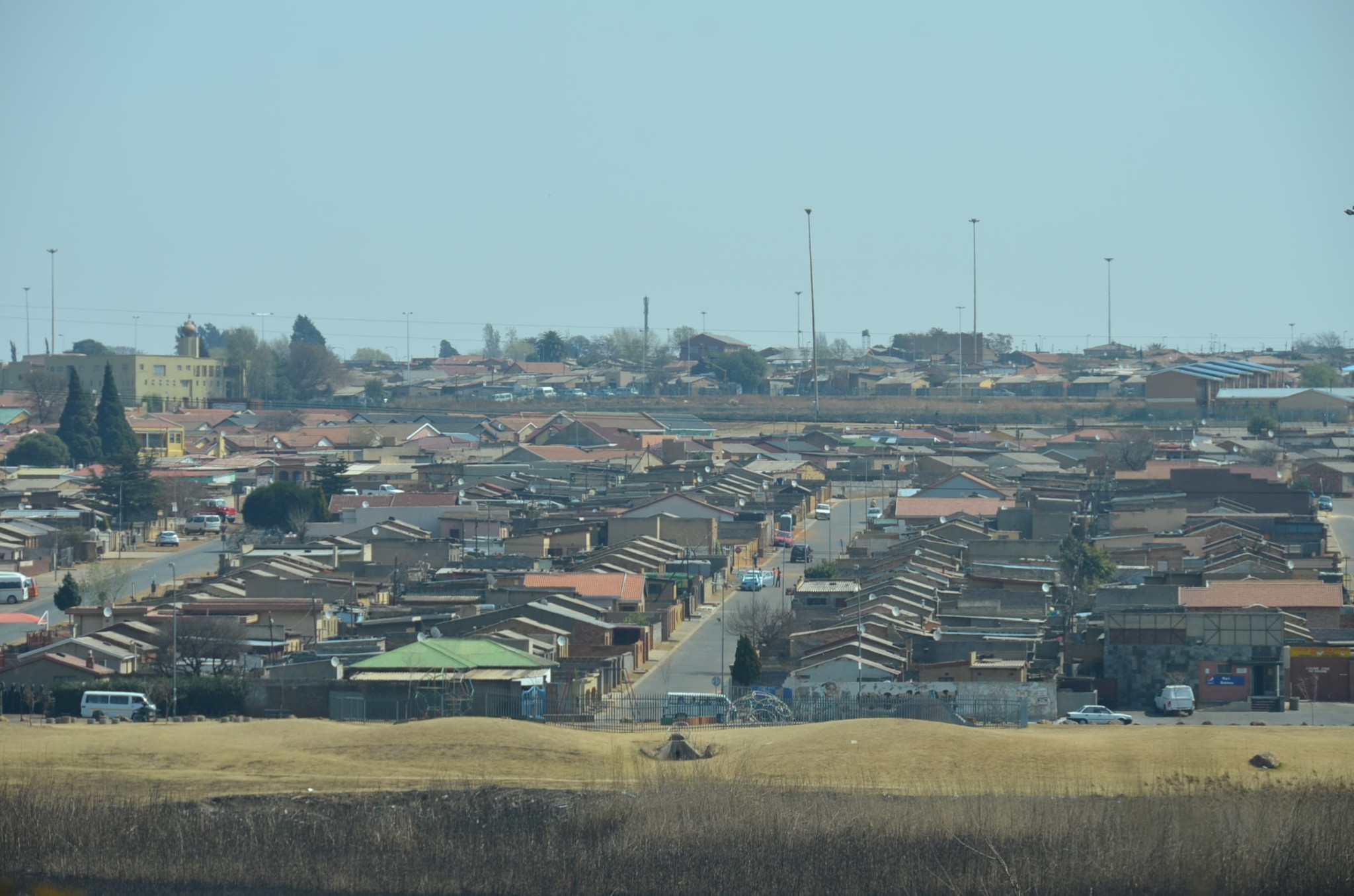 ソウェト。画一的な家は政府によるもの